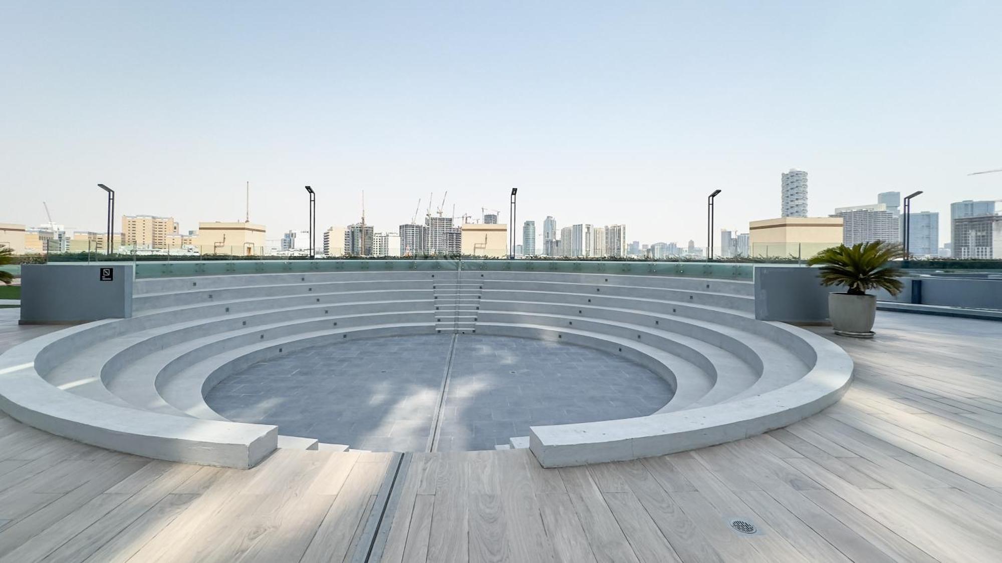 Apartamento Escape24 Modern Bloom Tower Jumeirah Village Circle Jvc *
