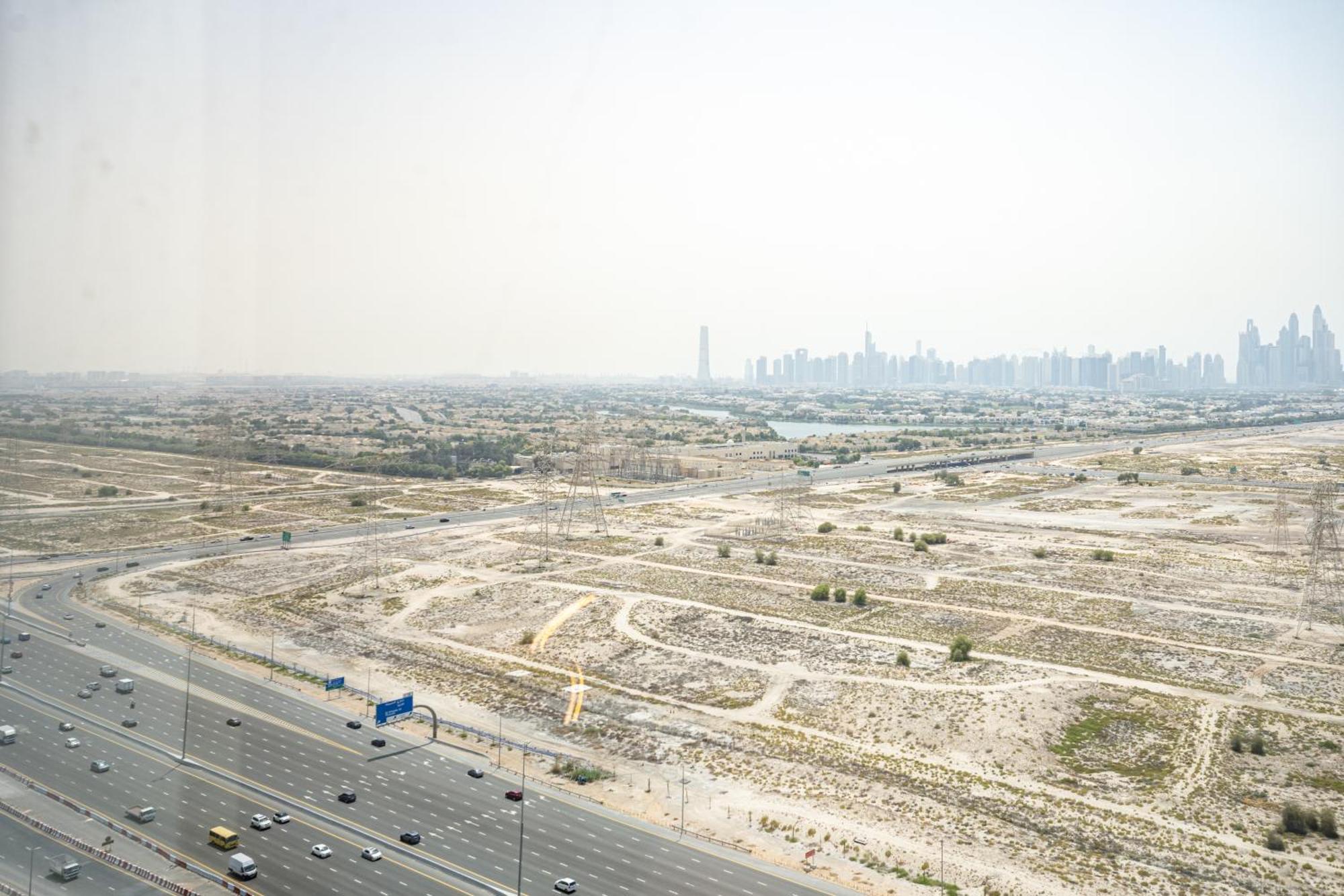 Apartamento Escape24 Modern Bloom Tower Jumeirah Village Circle Jvc Dubái