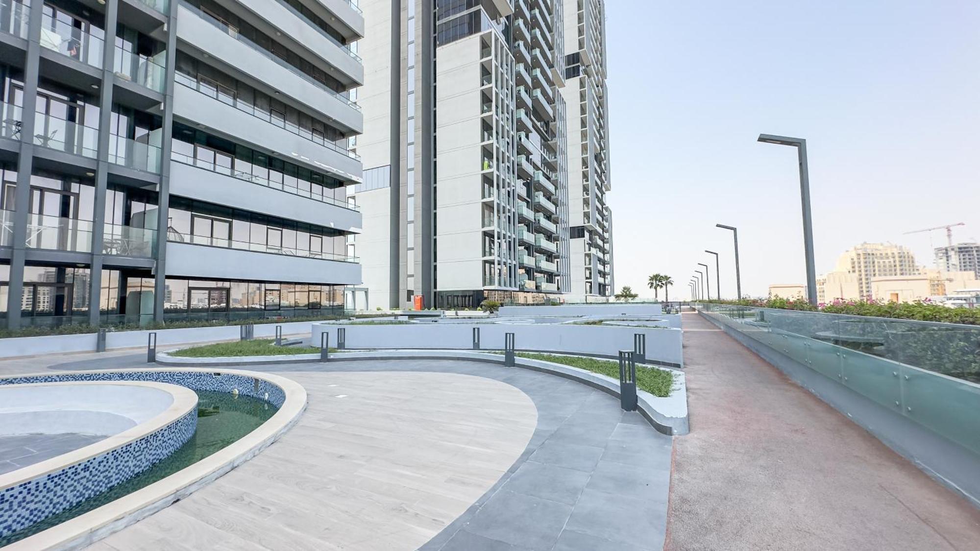 Apartamento Escape24 Modern Bloom Tower Jumeirah Village Circle Jvc Dubái