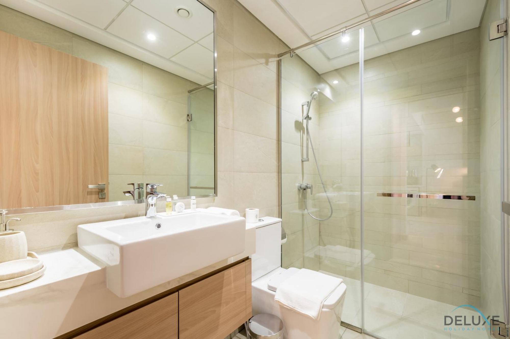 Captivating 1br In Azizi Riviera 20, Al Merkadh By Deluxe Homes Appartement