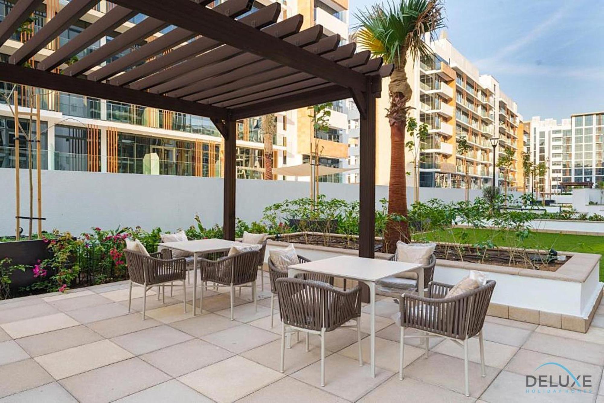 Captivating 1br In Azizi Riviera 20, Al Merkadh By Deluxe Homes * Dubaï