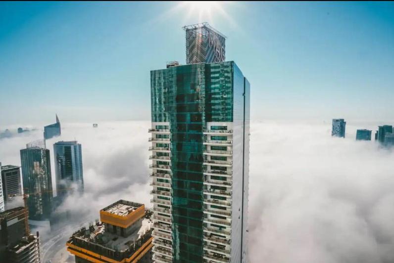 High Floor With Skyline & Burj Khalifa View 3 Bedroom Unit Marina Dubái
