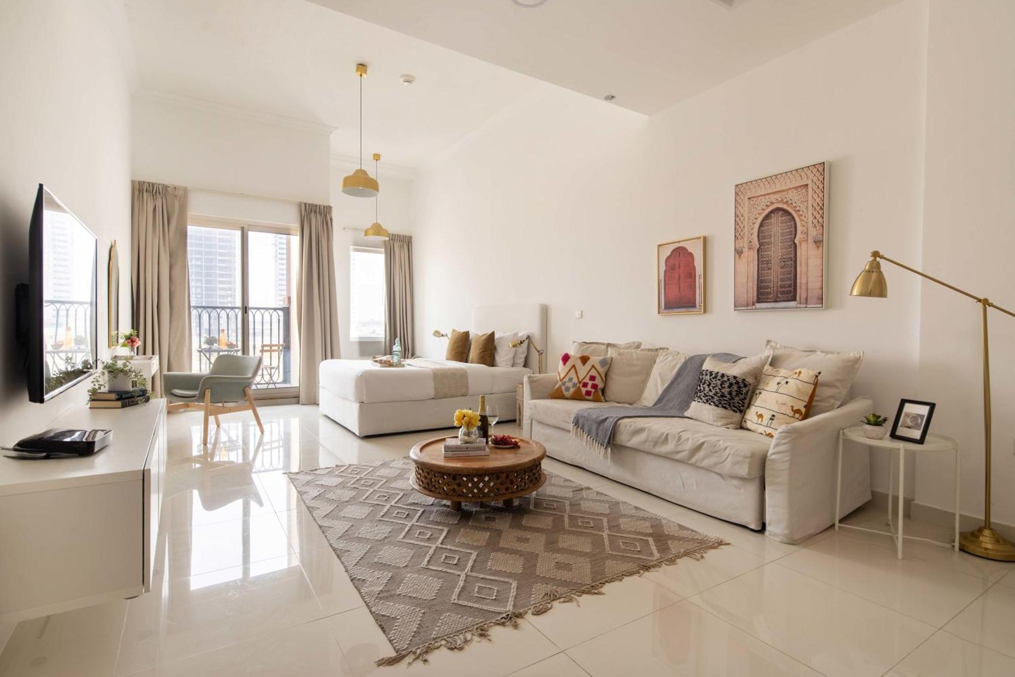 Apartment Frank Porter - Canal Dubai