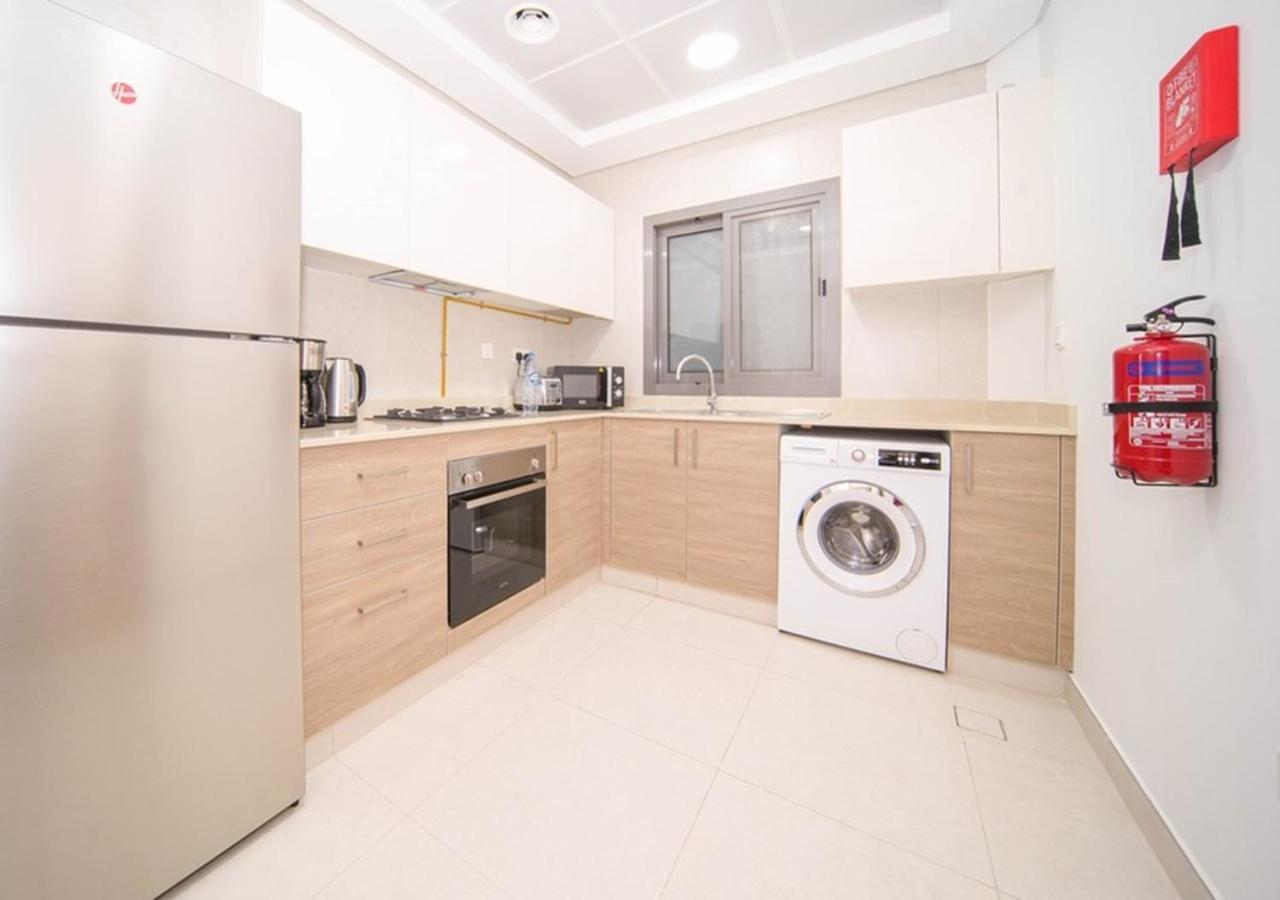Elegant 2br View With Rooftop Pool The Bay Appartement Dubai
