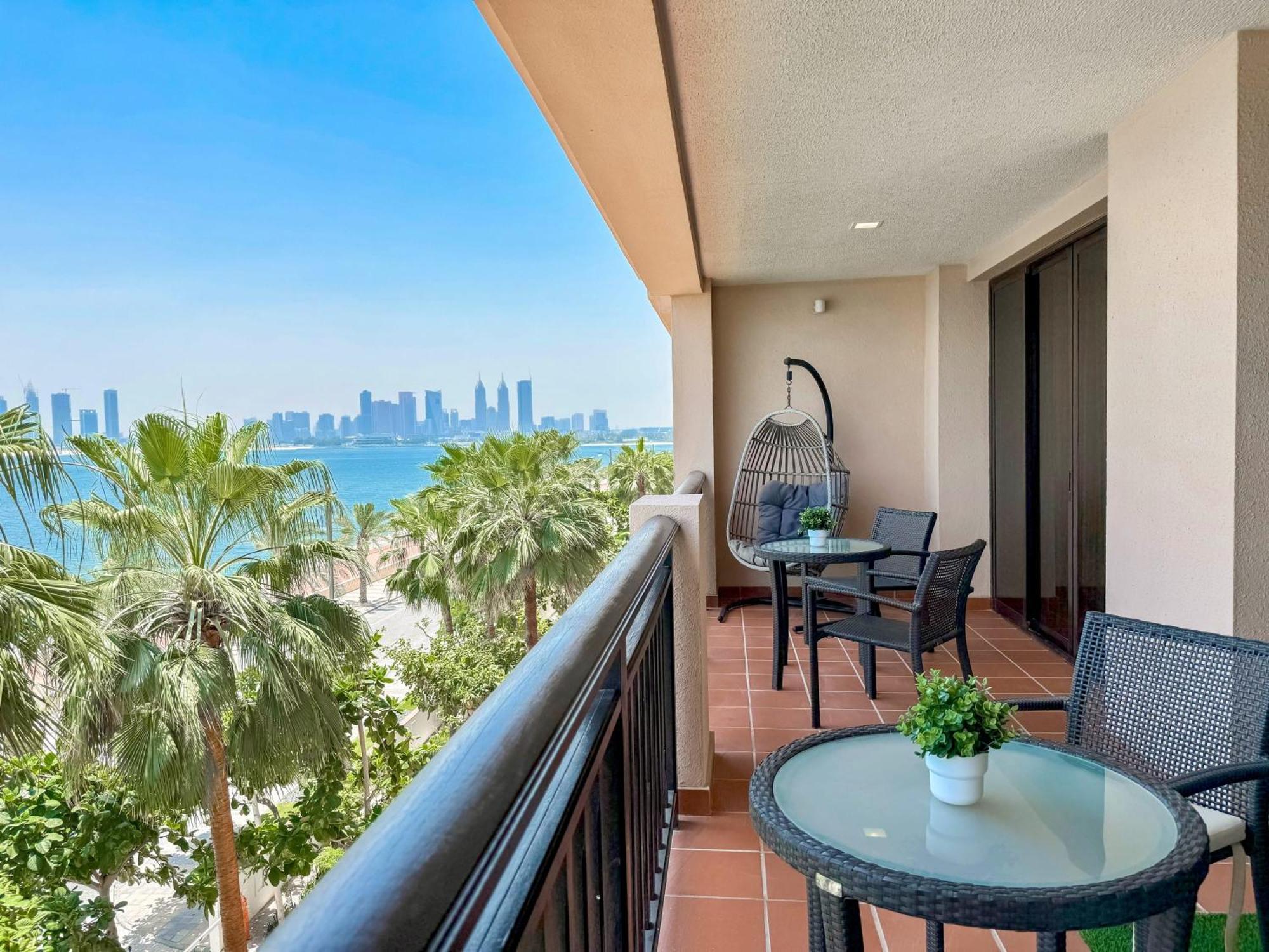 Sea View 1br In 5 Star - Palm Jumeirah