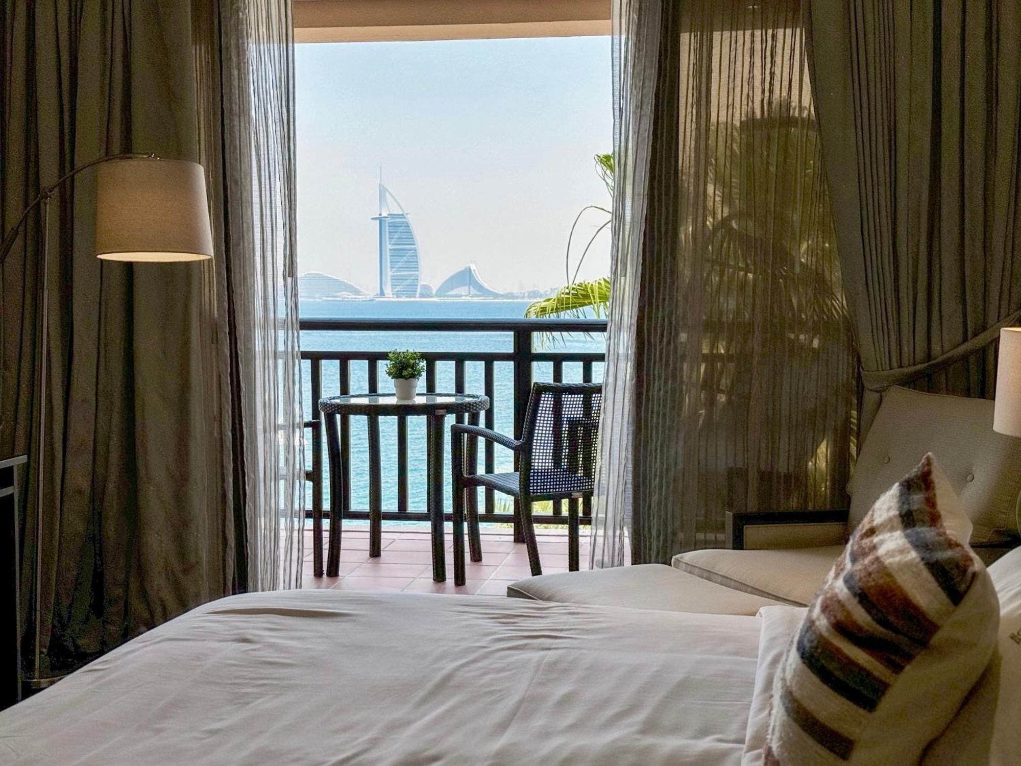Sea View 1br In 5 Star - Palm Jumeirah