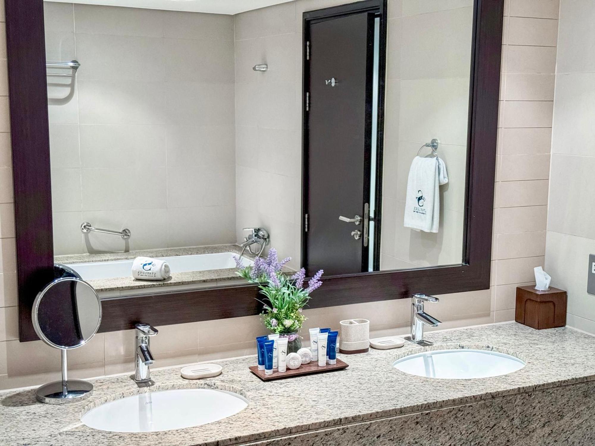 Sea View 1br In 5 Star - Palm Jumeirah * Dubaï