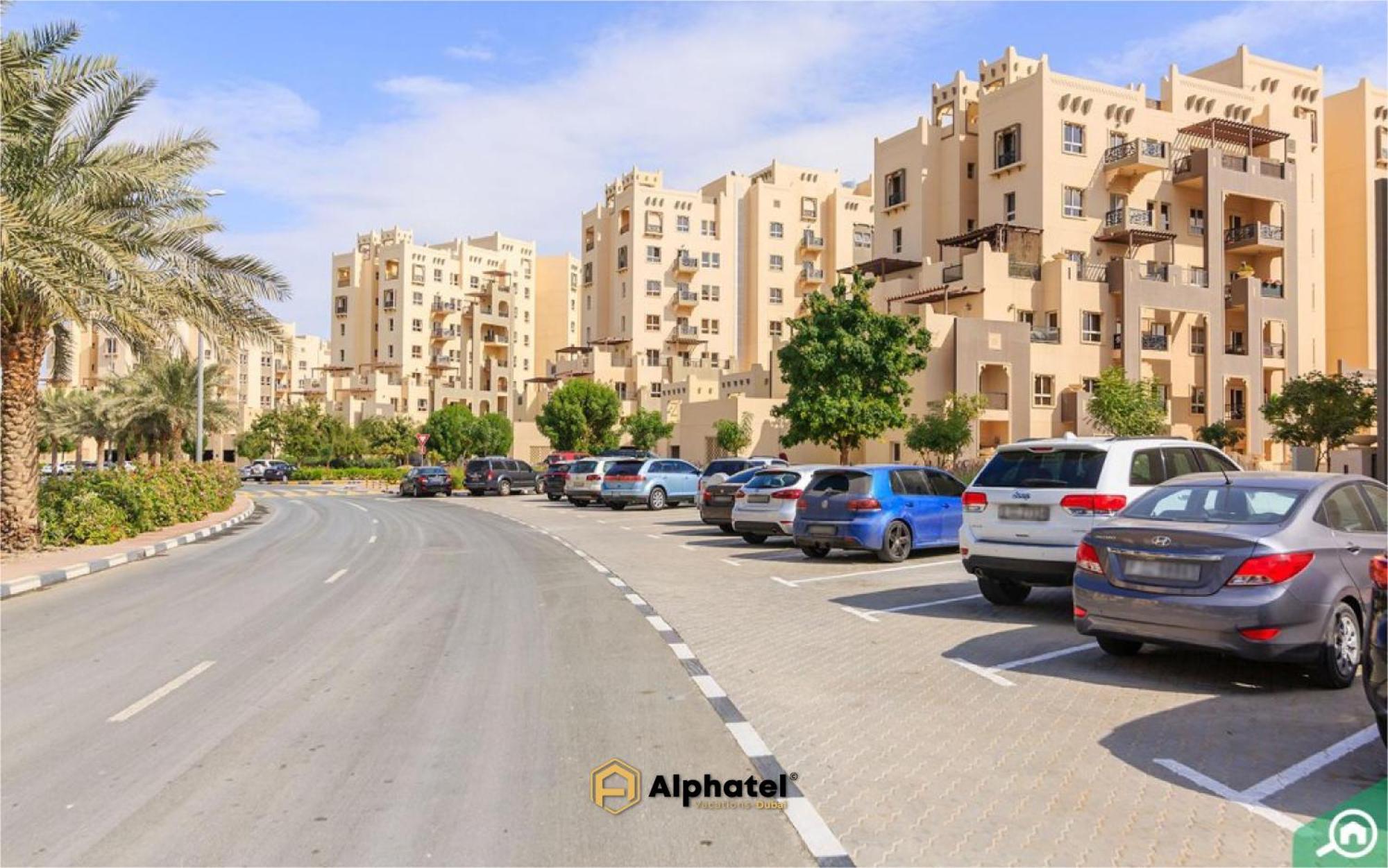 Apartamento 2-bedroom In Remraam Community - - By Alphatel Vacations Dubái