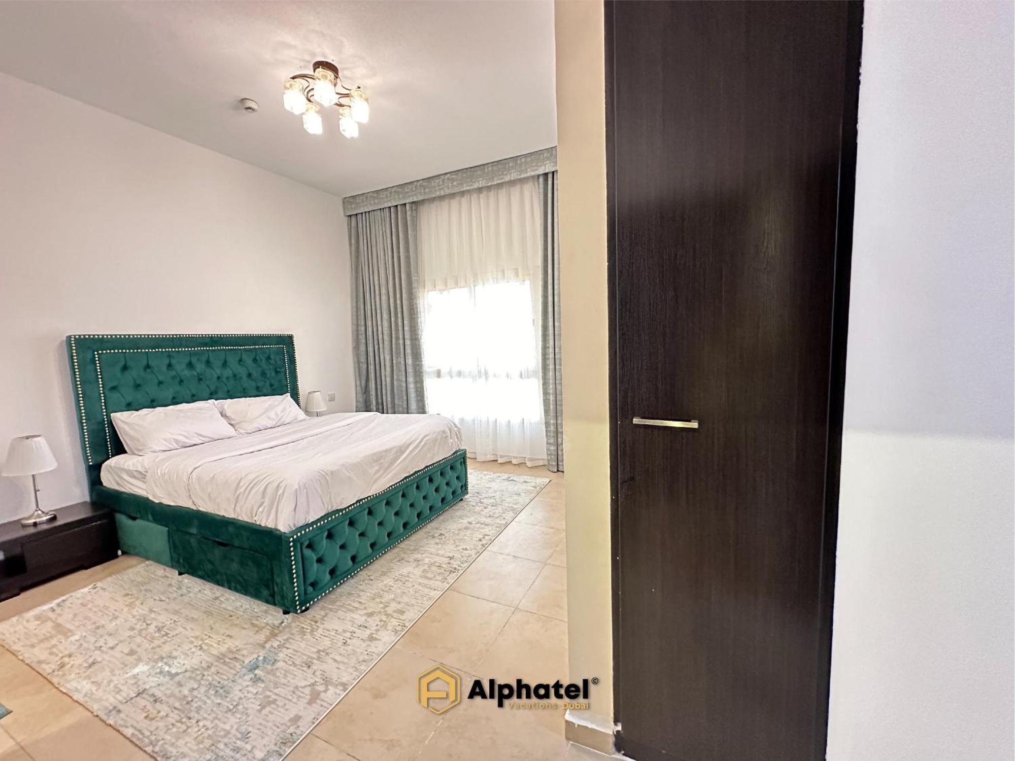 Apartemen 2-bedroom In Remraam Community - - By Alphatel Vacations Dubai