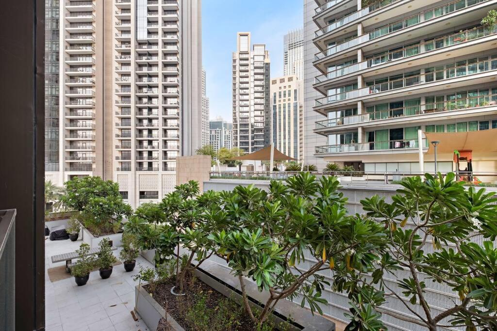 First Class Studio Premium And Luxurious Apartment Dubai