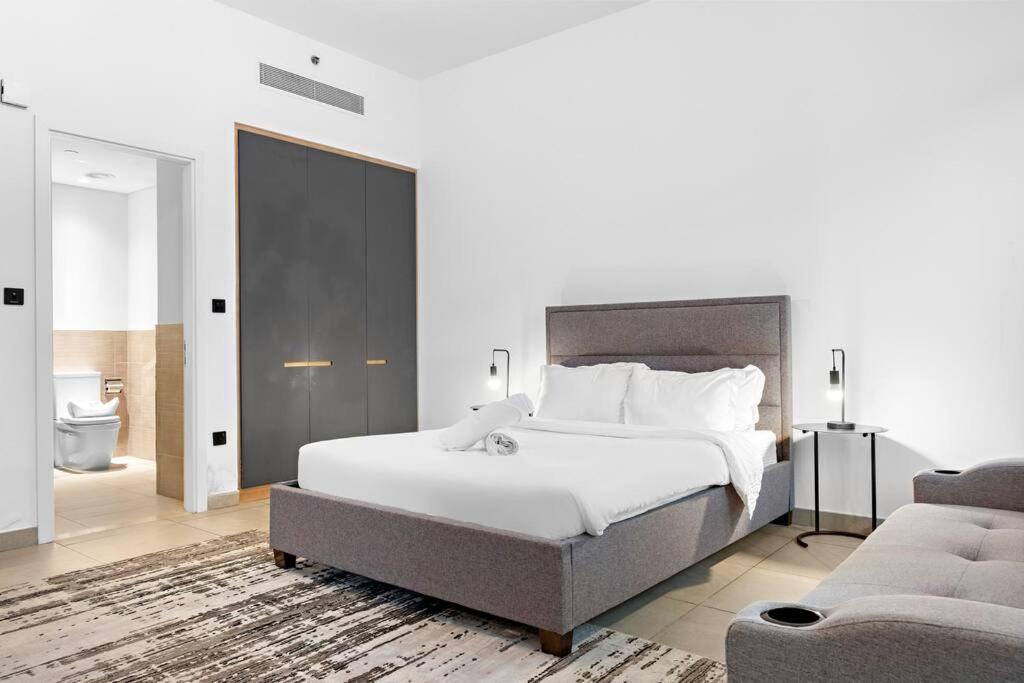 First Class Studio Premium And Luxurious Appartement Dubai