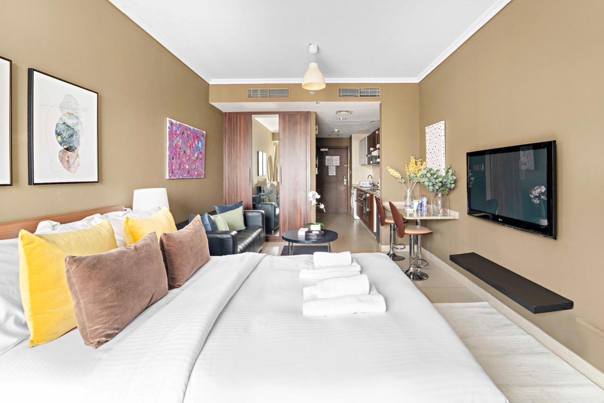 Appartement Silkhaus Modern Near Almas In West
