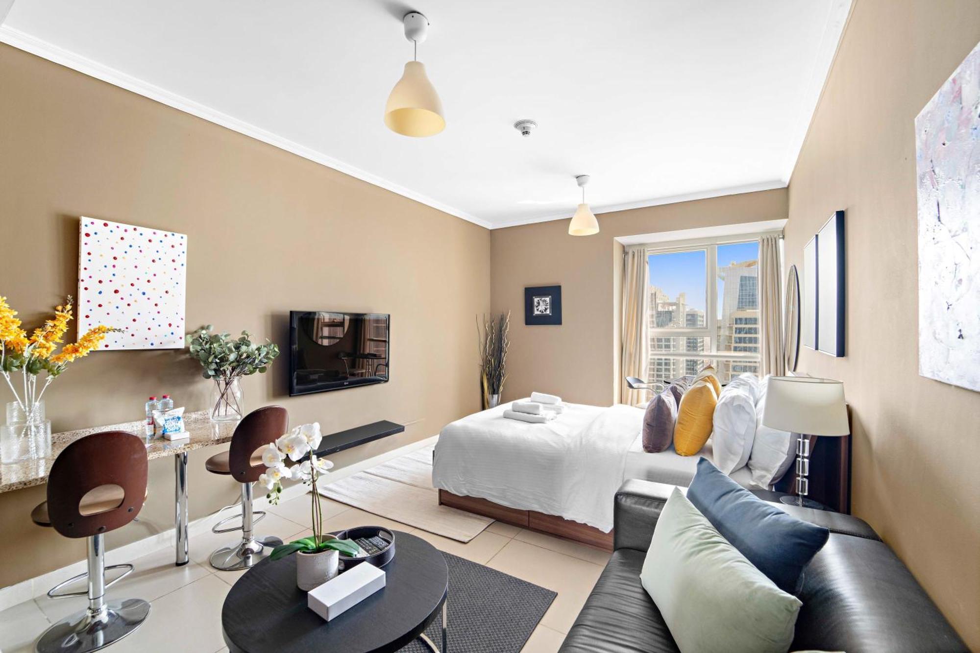 Silkhaus Modern Near Almas In West Appartement *