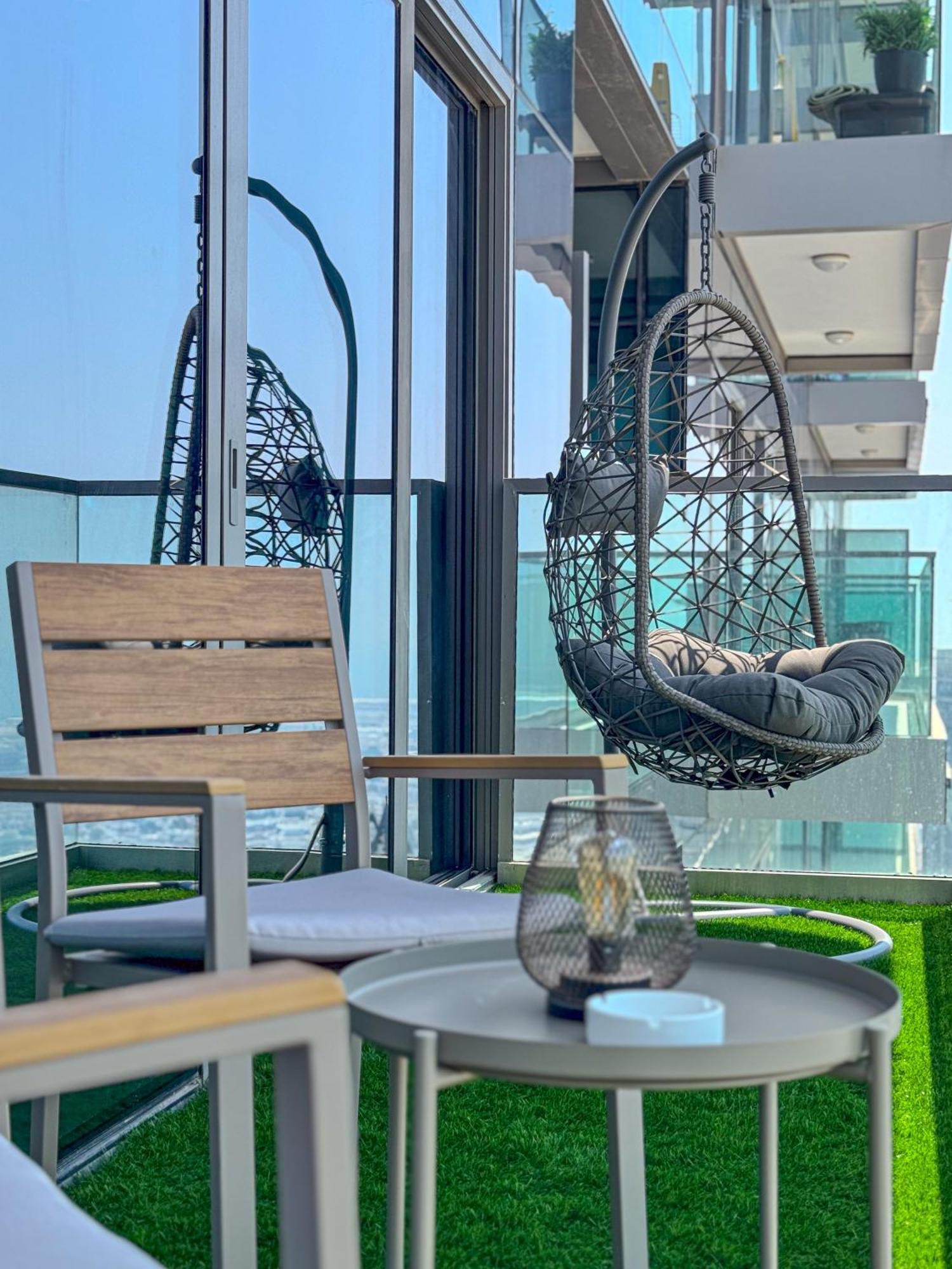 3 King Beds - 7mins To Mall - High Floor Sun Set And Sea View Appartement Dubaï