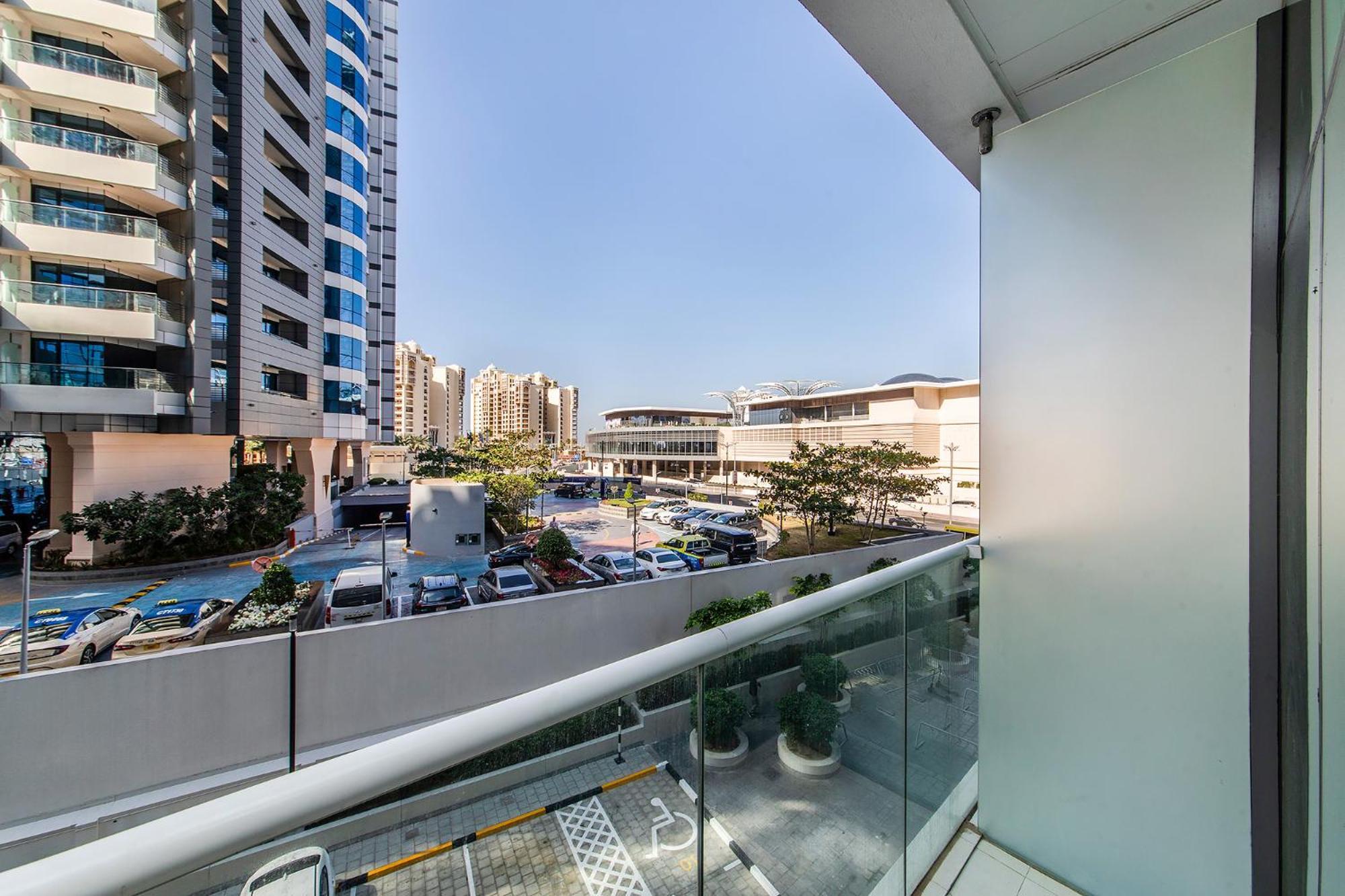 Popular Seven Palm Apartamento Dubái