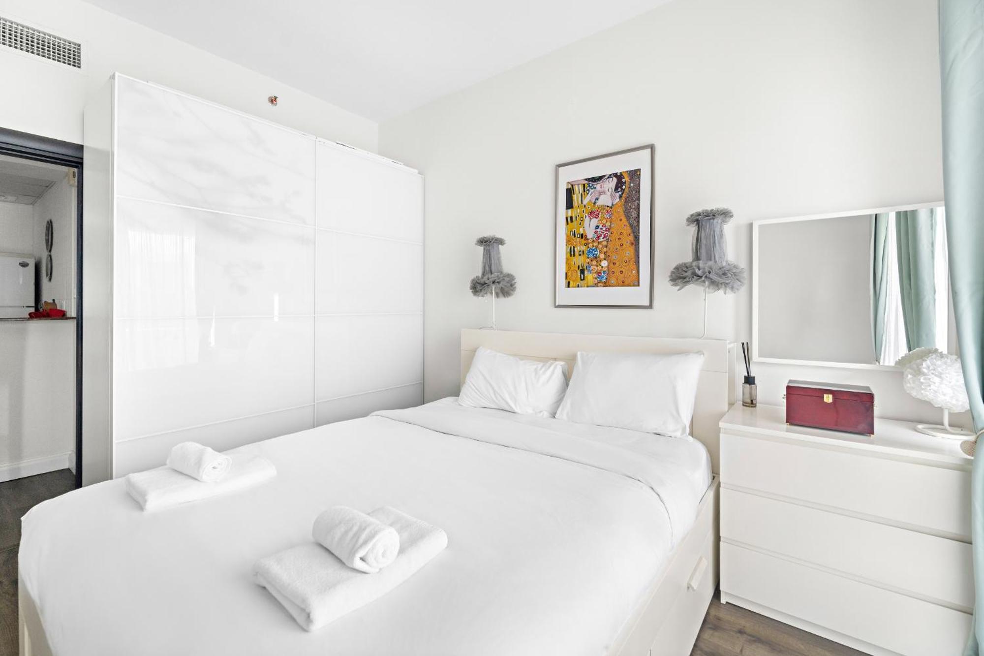 Appartement Vayk- Modern 1 Bd In Marina Near Metro Dubaï