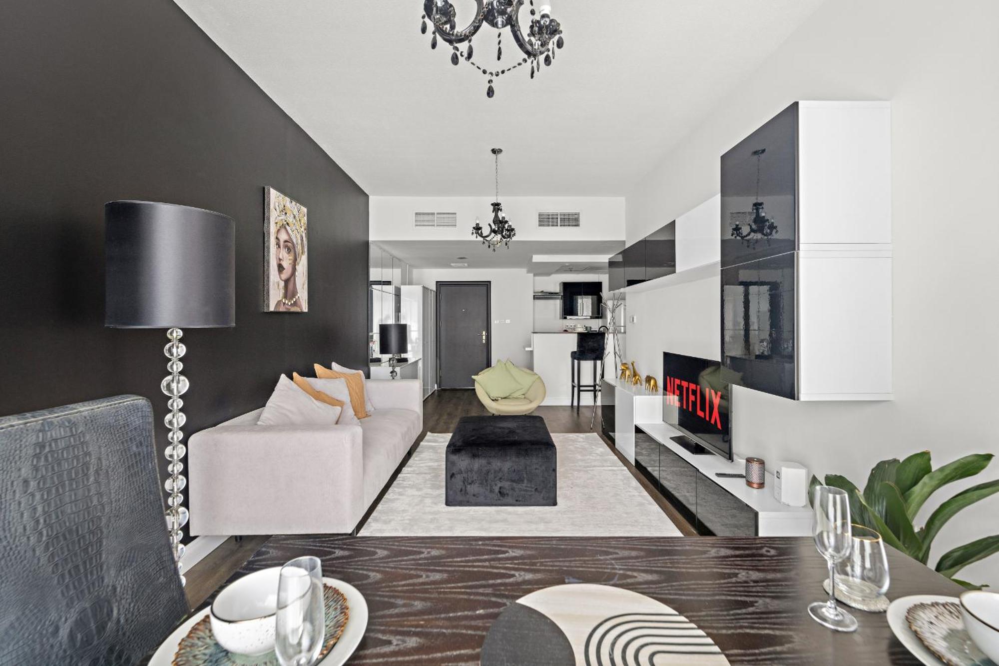 Vayk- Modern 1 Bd In Marina Near Metro