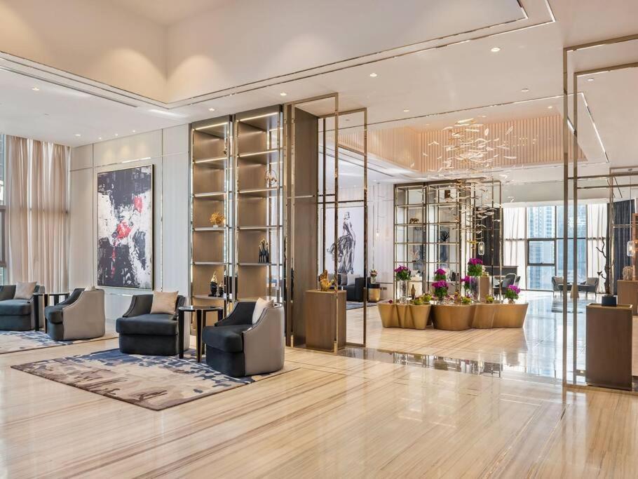 3 King Beds - 7mins To Mall - High Floor Sun Set And Sea View Appartement