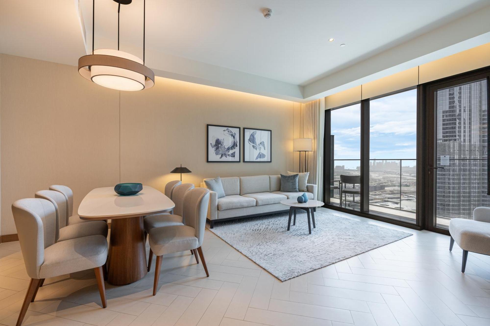 Deluxe 3br In Address Opera With Full Burj View Dubai