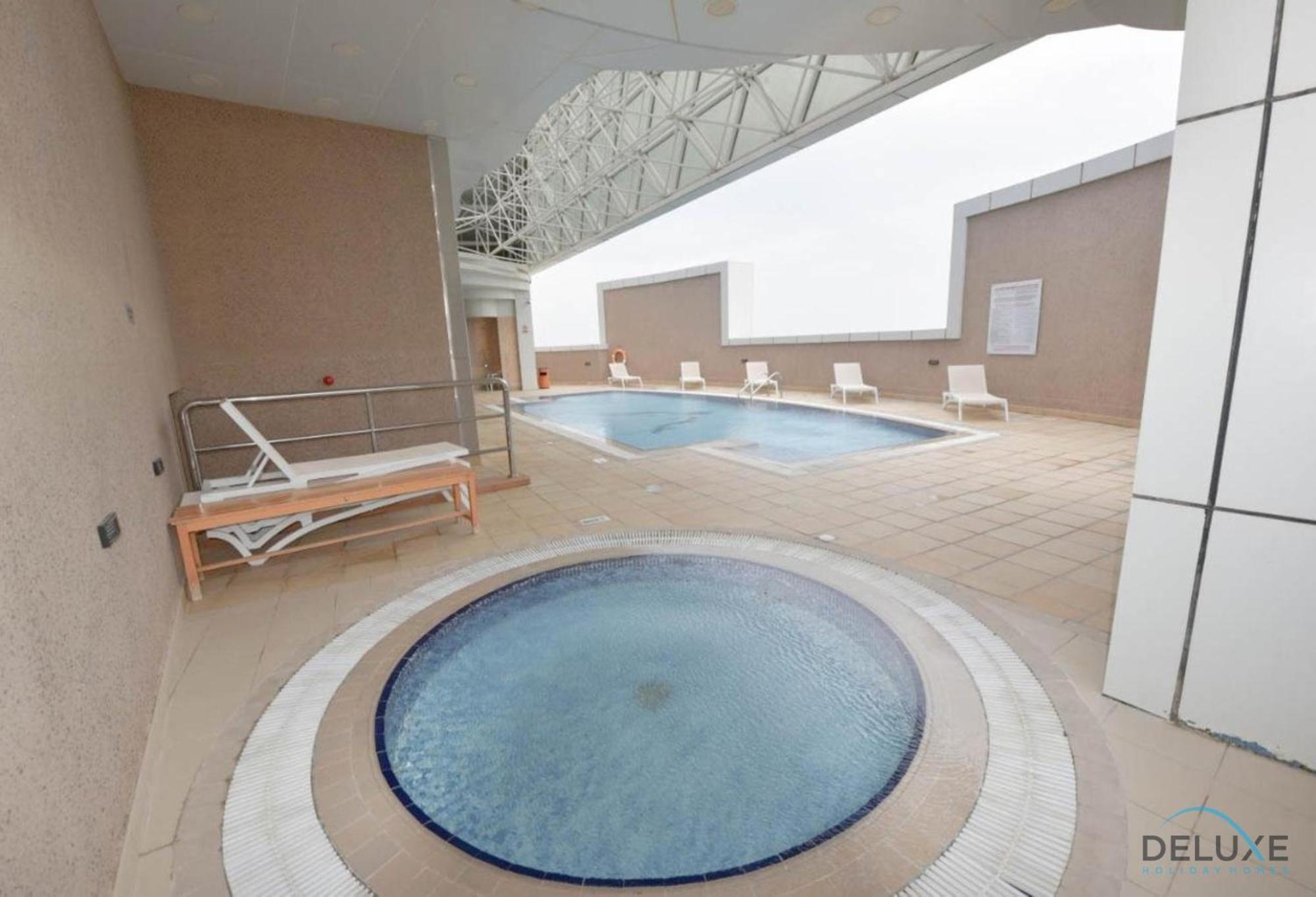 Lägenhet Delightful At Al Madar Siraj Tower 1 Al Barsha South By Deluxe Homes Dubai
