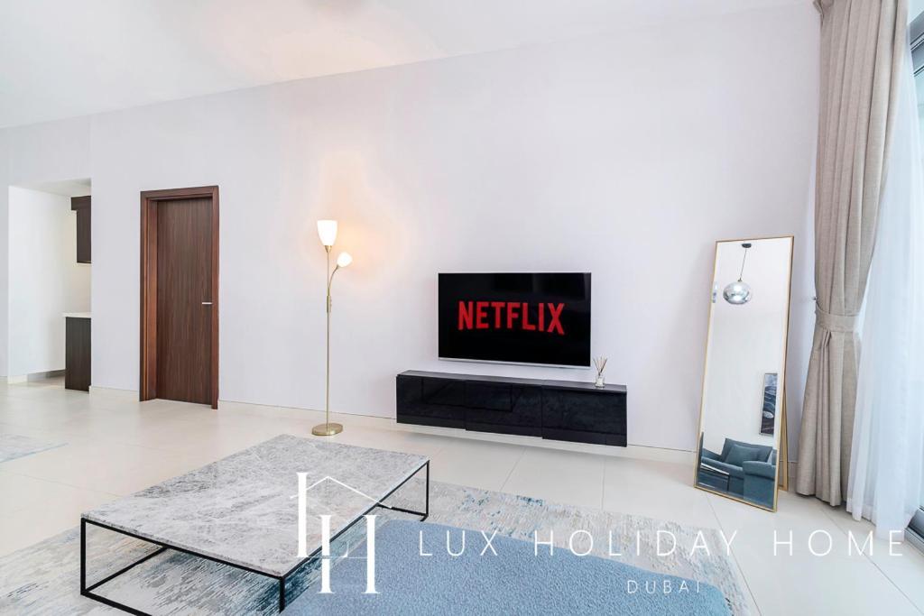 Lux - Opulent Island 4