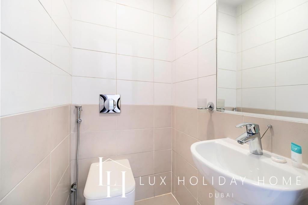 Lux - Opulent Island 4