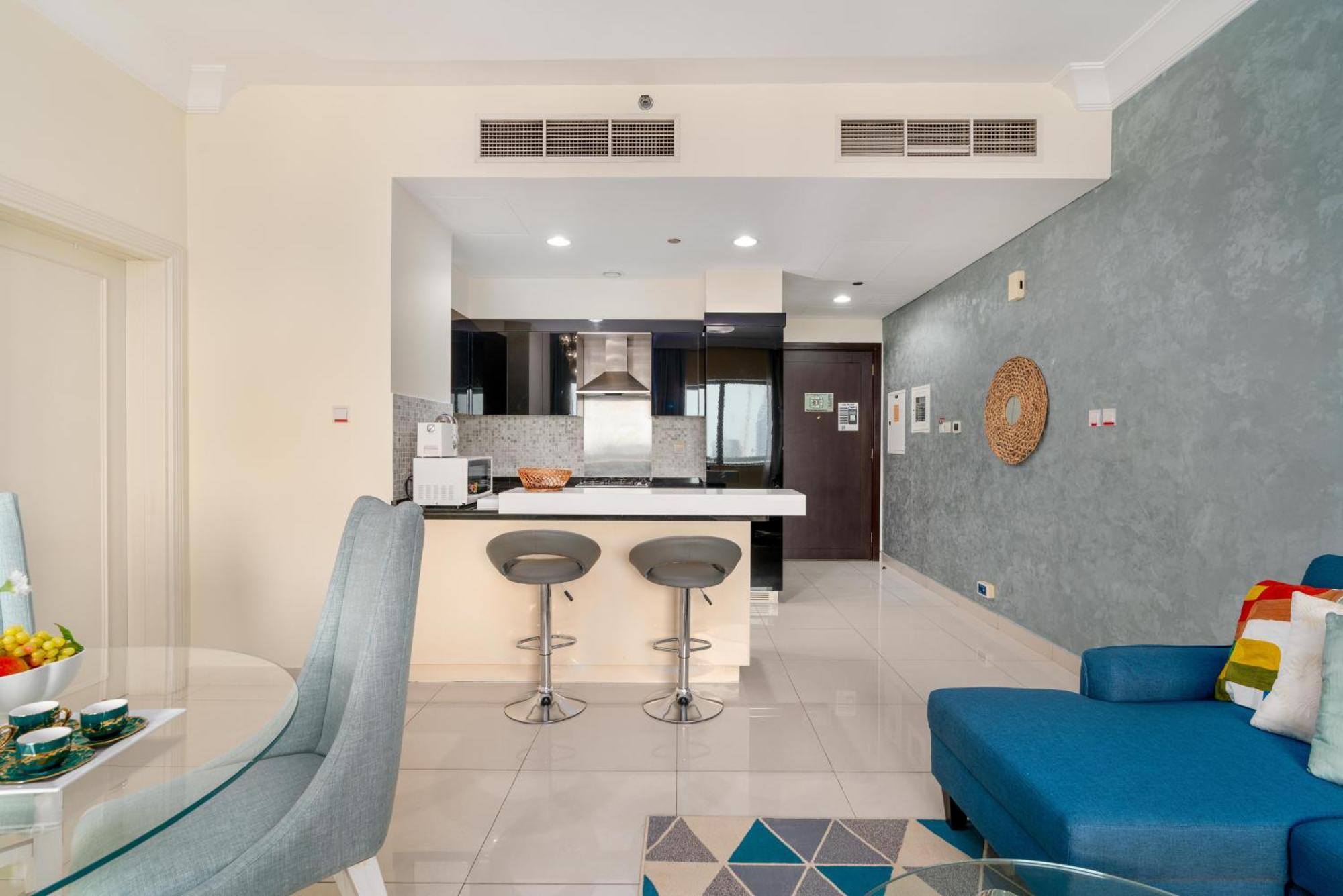 Vacay Lettings - Damac Maison Signature Tower * Dubái