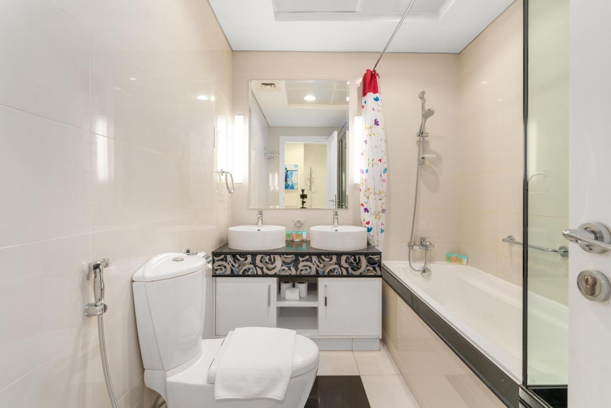 Vacay Lettings - Damac Maison Signature Tower Lägenhet *