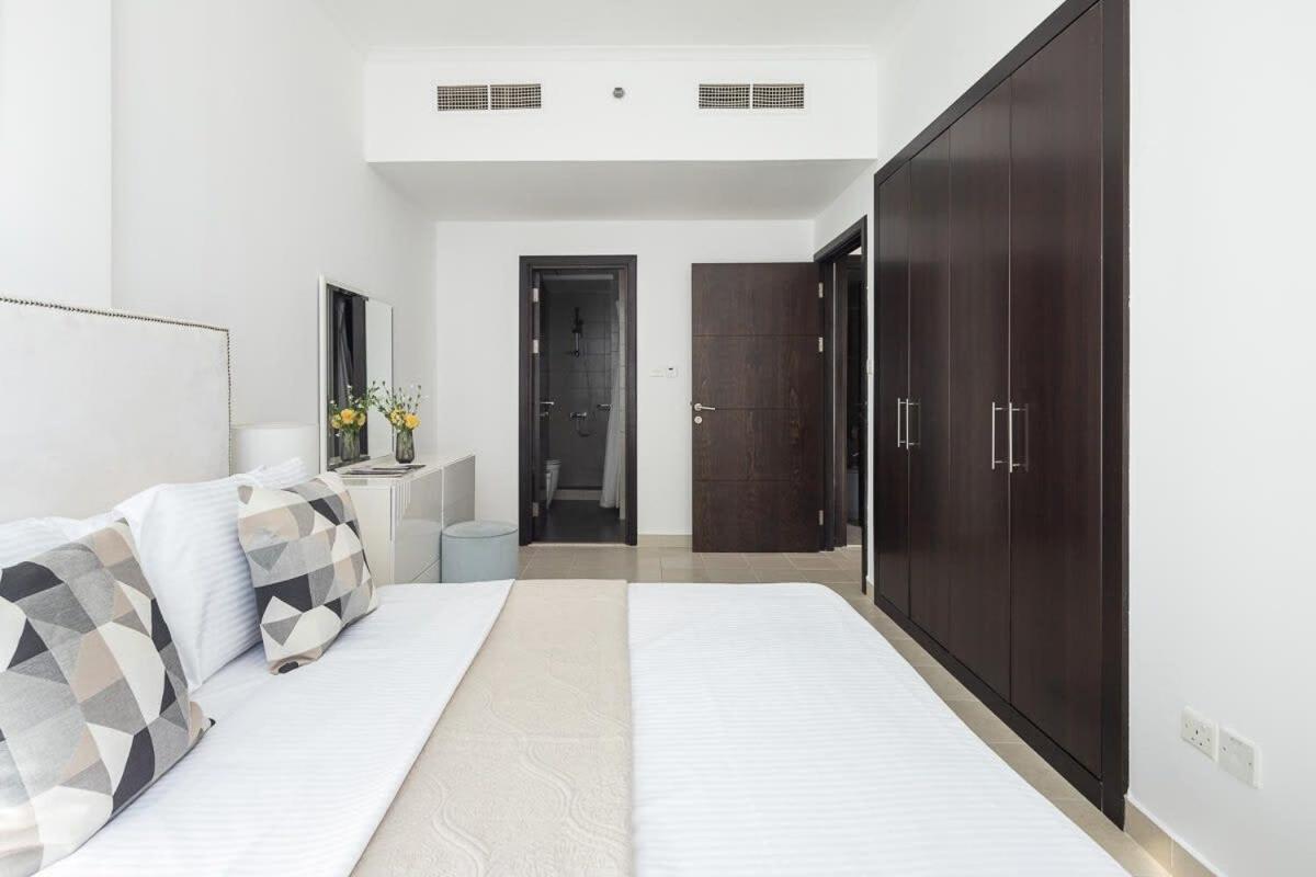 Frank Porter - Torch Tower Apartamento *