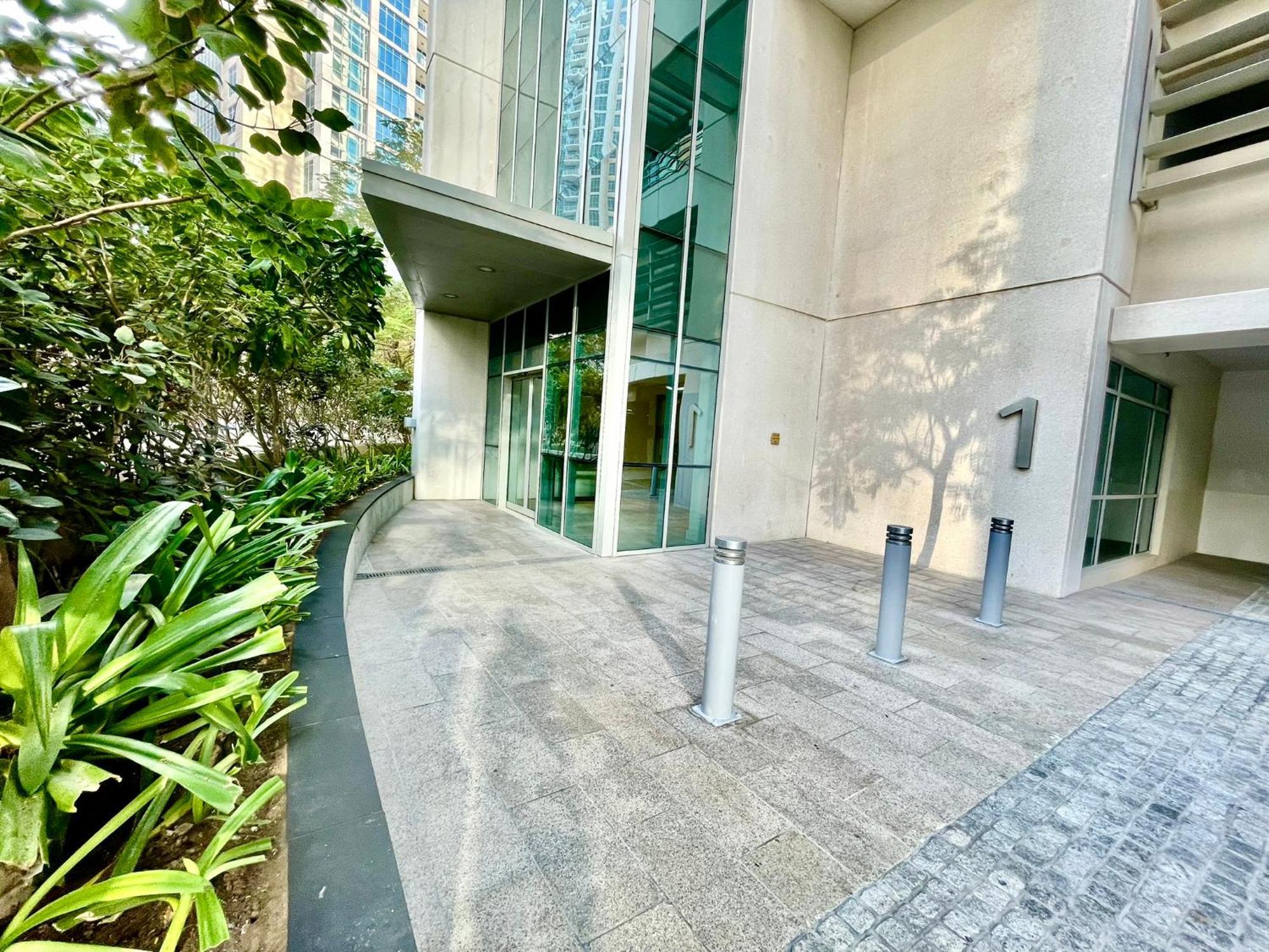 Boulevard 2 Br- Burj Khalifa-dubai Mall- Pool-gym * Dubái