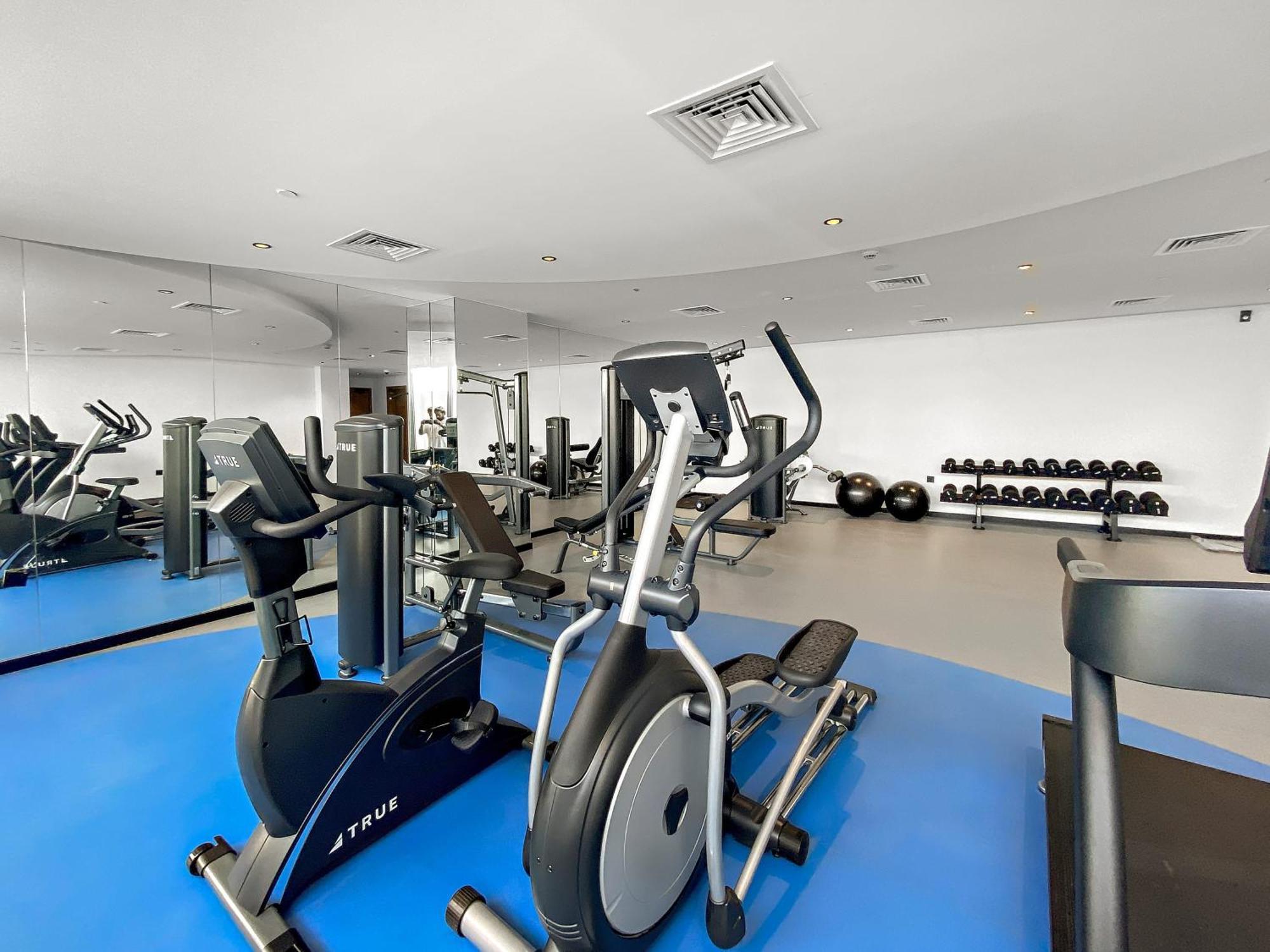 Appartement Cosy 1bedroom With Pool Gym Game Dubaï
