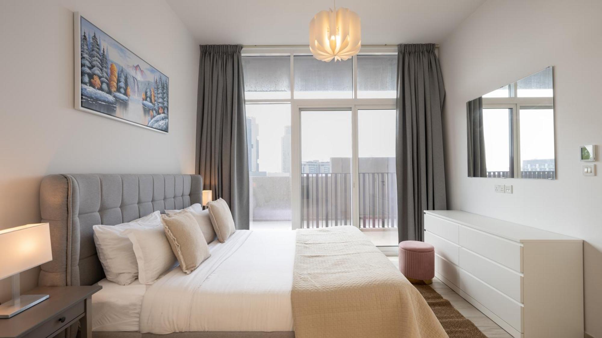 Appartement Premium 1br In Jvc, Belgravia 3