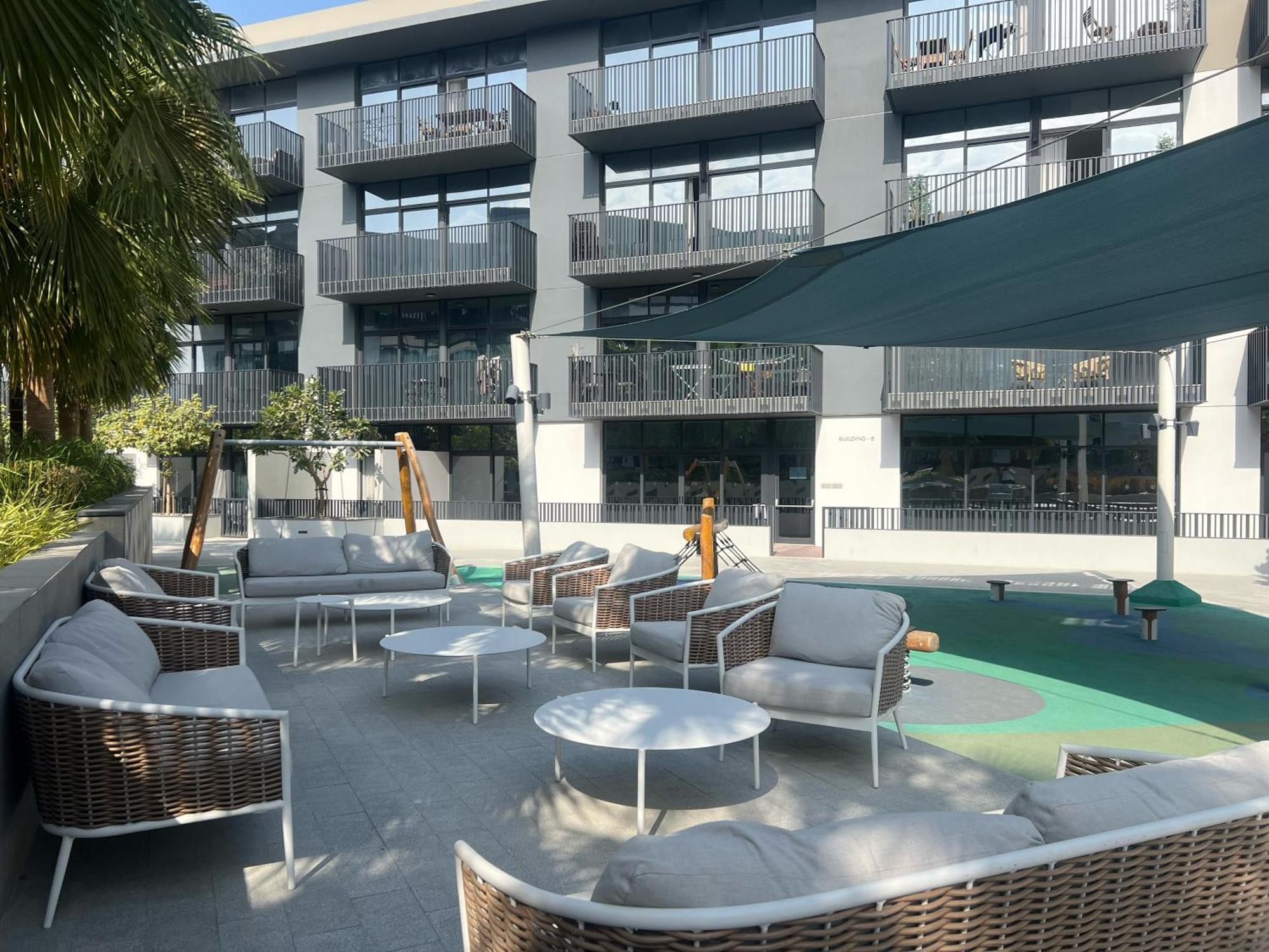 Premium 1br In Jvc, Belgravia 3 *