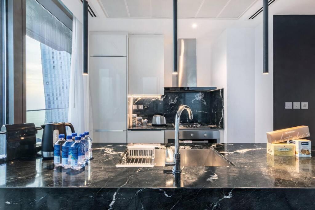 Appartement First Class 3br Amazing Views Of Marina Dubaï