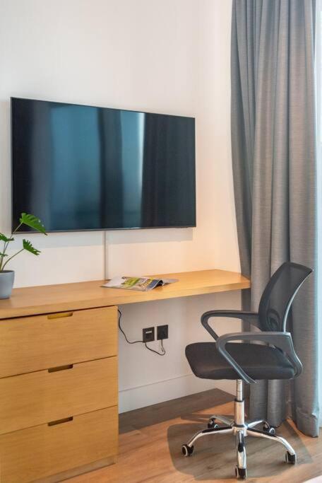 First Class 3br Amazing Views Of Marina Appartement