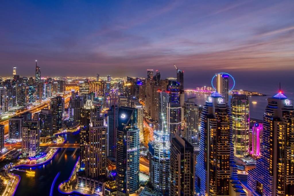 First Class 3br Amazing Views Of Marina * Dubaï