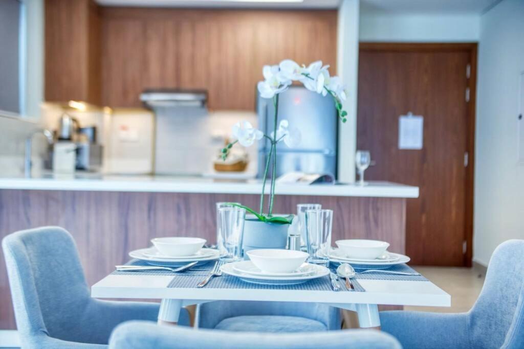Fabulous New 1br With Huge Terrace Appartement