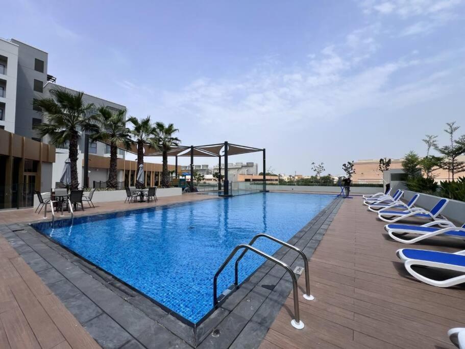 Fabulous New 1br With Huge Terrace *