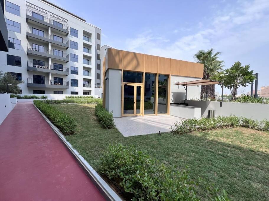 Fabulous New 1br With Huge Terrace