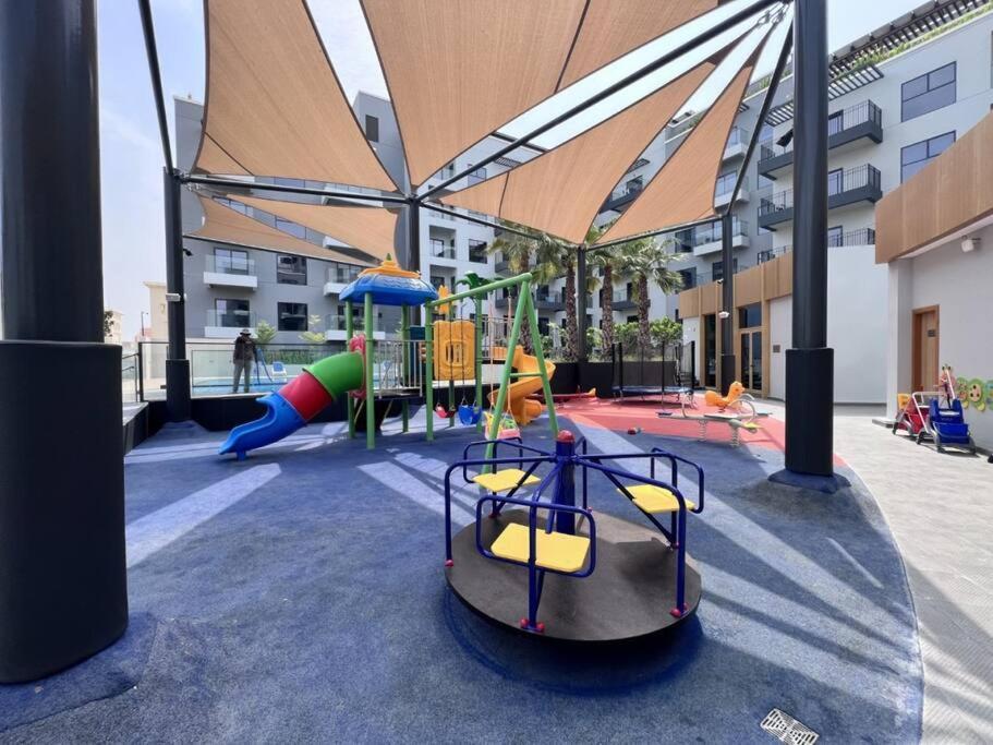Fabulous New 1br With Huge Terrace