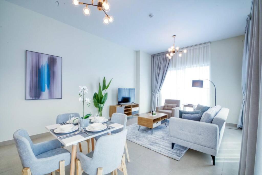 Appartement Fabulous New 1br With Huge Terrace Dubaï