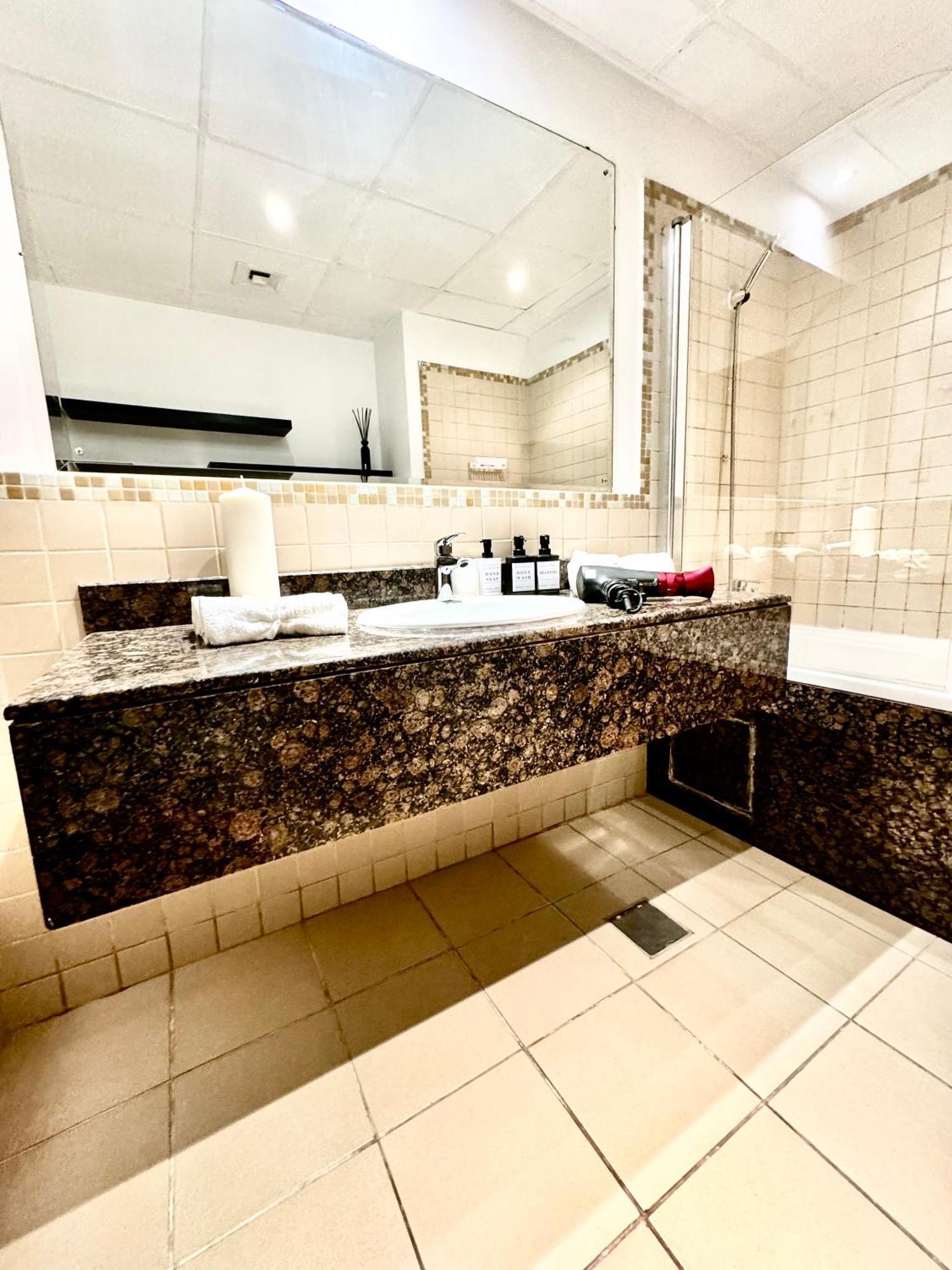 Apartemen Stylish Beachside 3 Beds In Jbr Dubai
