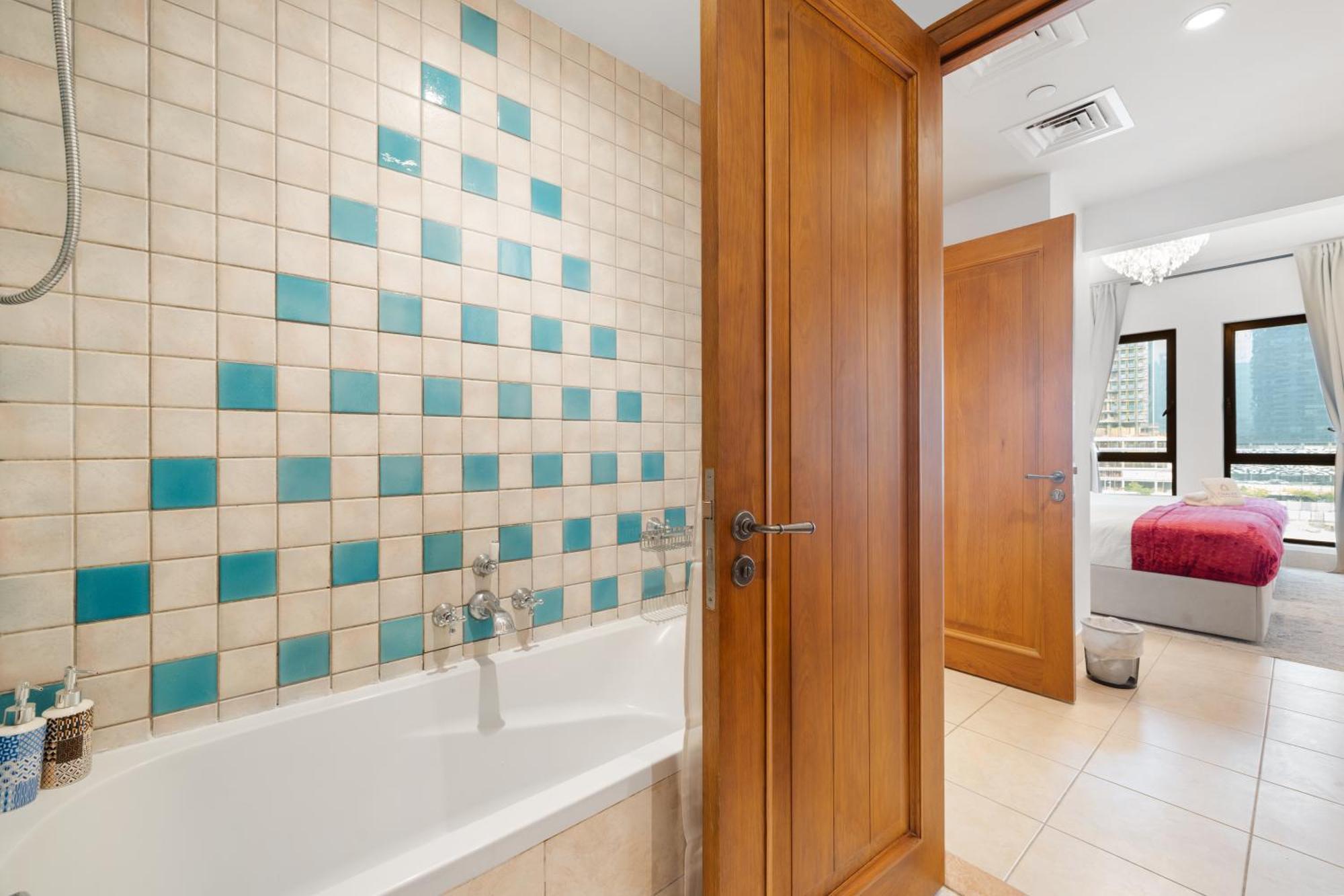 Reehan Suites, Downtown - Near Burj Khalifa & Mall Apartamento *