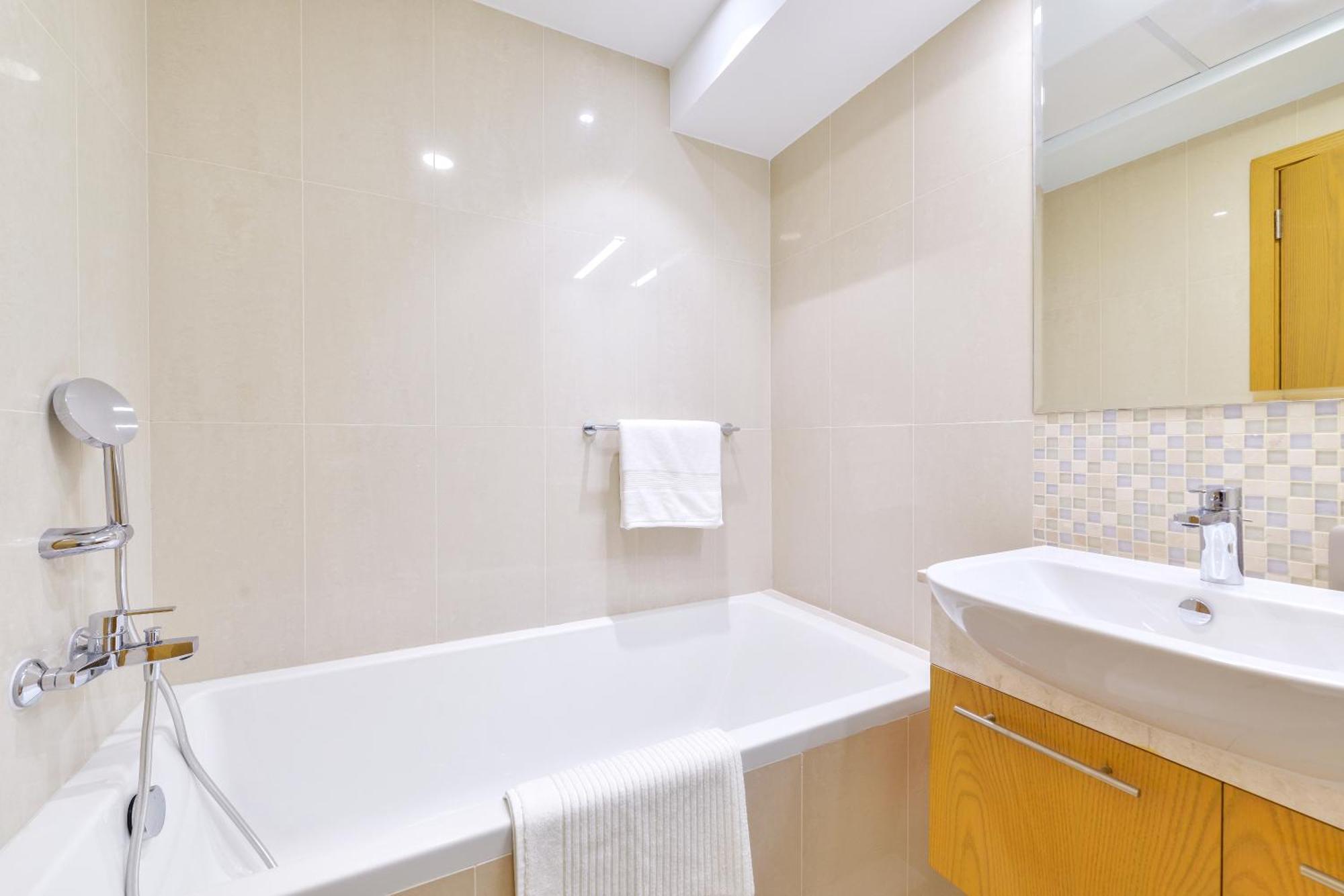 Apartamento Skyline Downtown 1br At Bellevue Walk To Burj Dubai