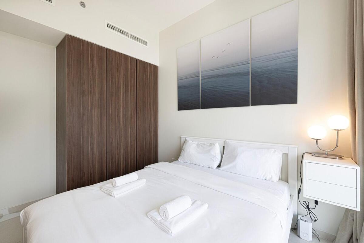 Apartamento Luxe | 1br | Close To Burj Khalifa & Mall Dubai