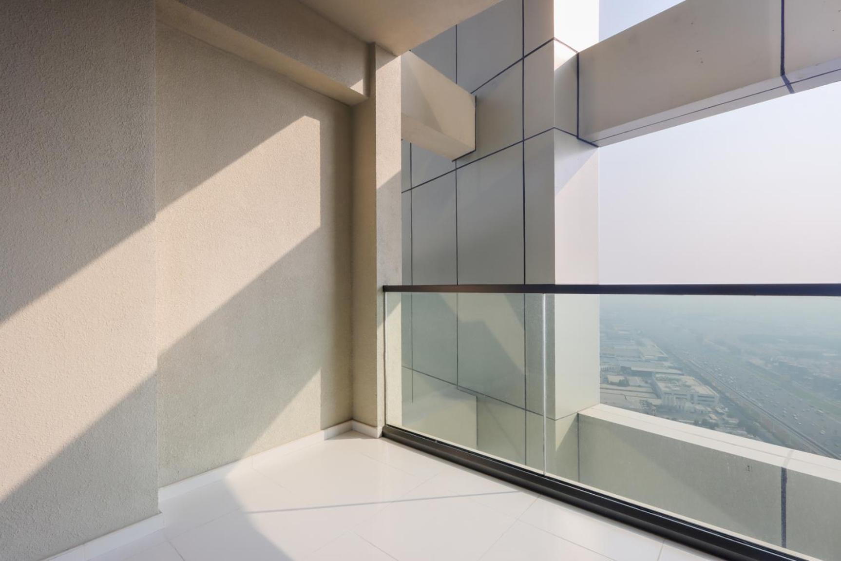 Livbnb - 2b With Maid's Overlooking Sheikh Zayed Road Dubai