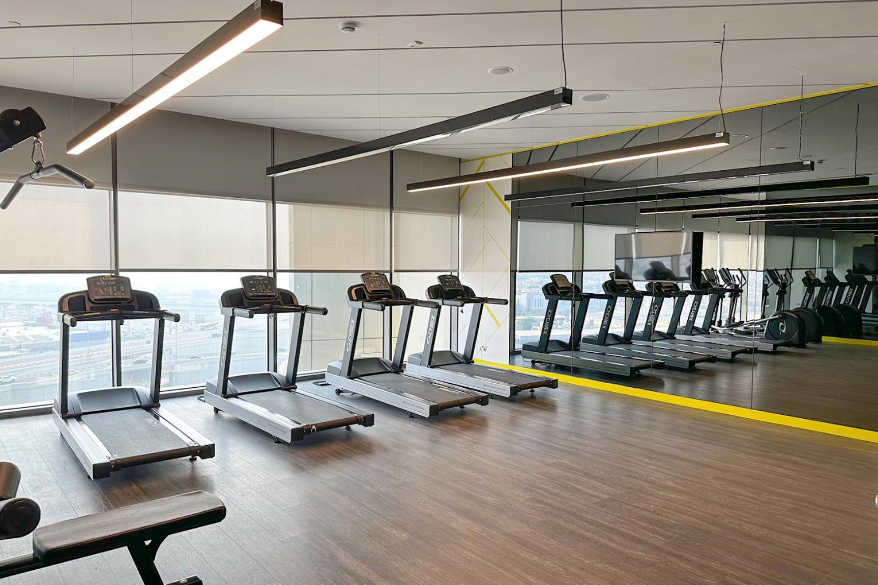 Livbnb - 2b With Maid's Overlooking Sheikh Zayed Road Apartament