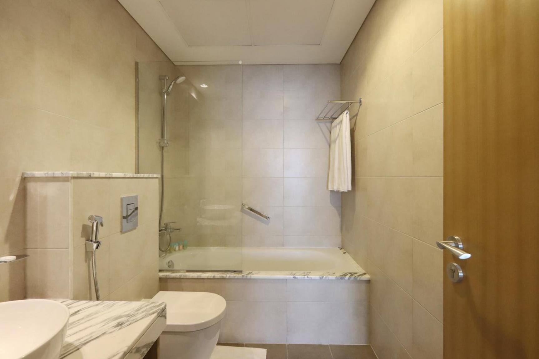 Apartament Livbnb - 2b With Maid's Overlooking Sheikh Zayed Road Dubai
