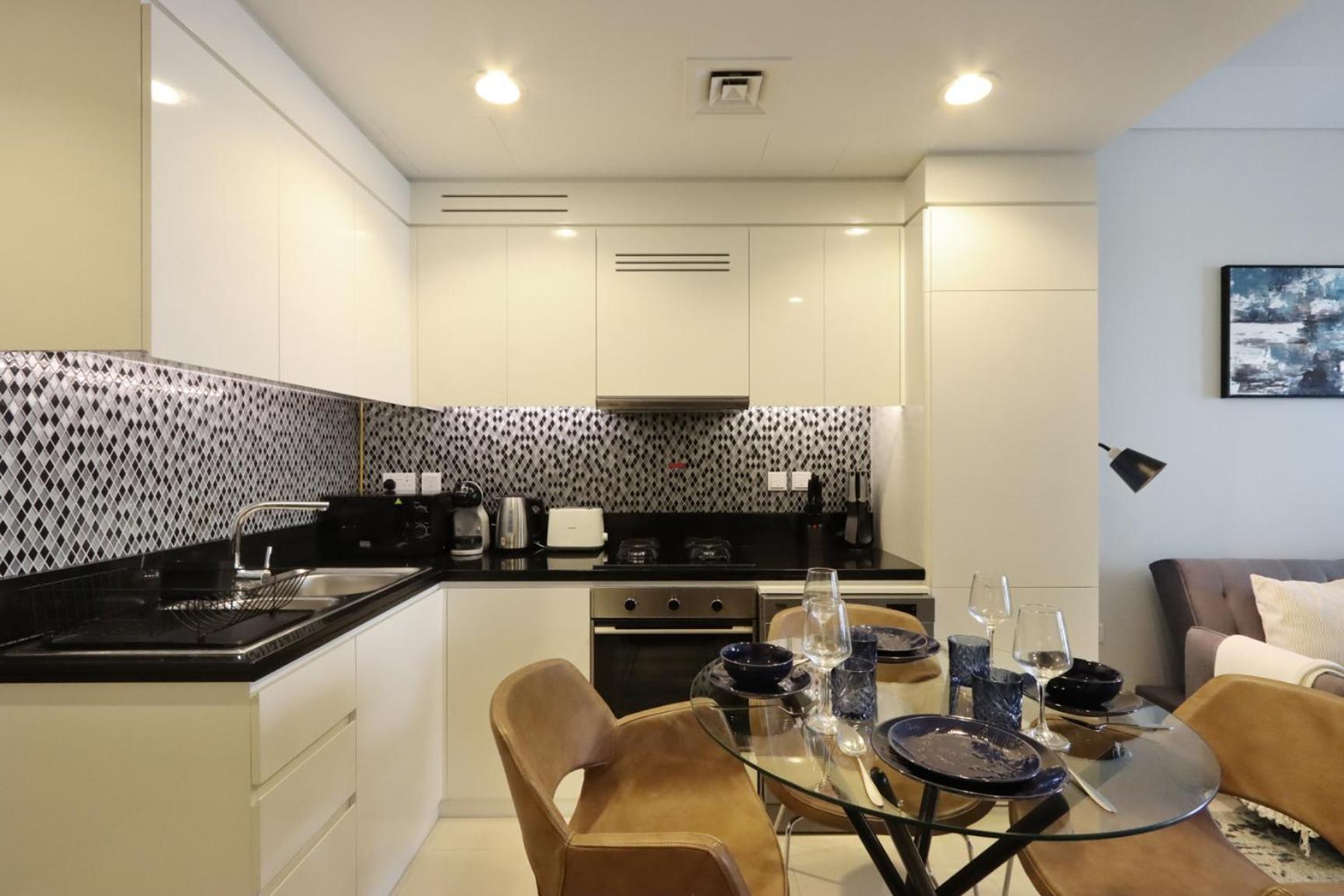 Livbnb - 2b With Maid's Overlooking Sheikh Zayed Road Apartament