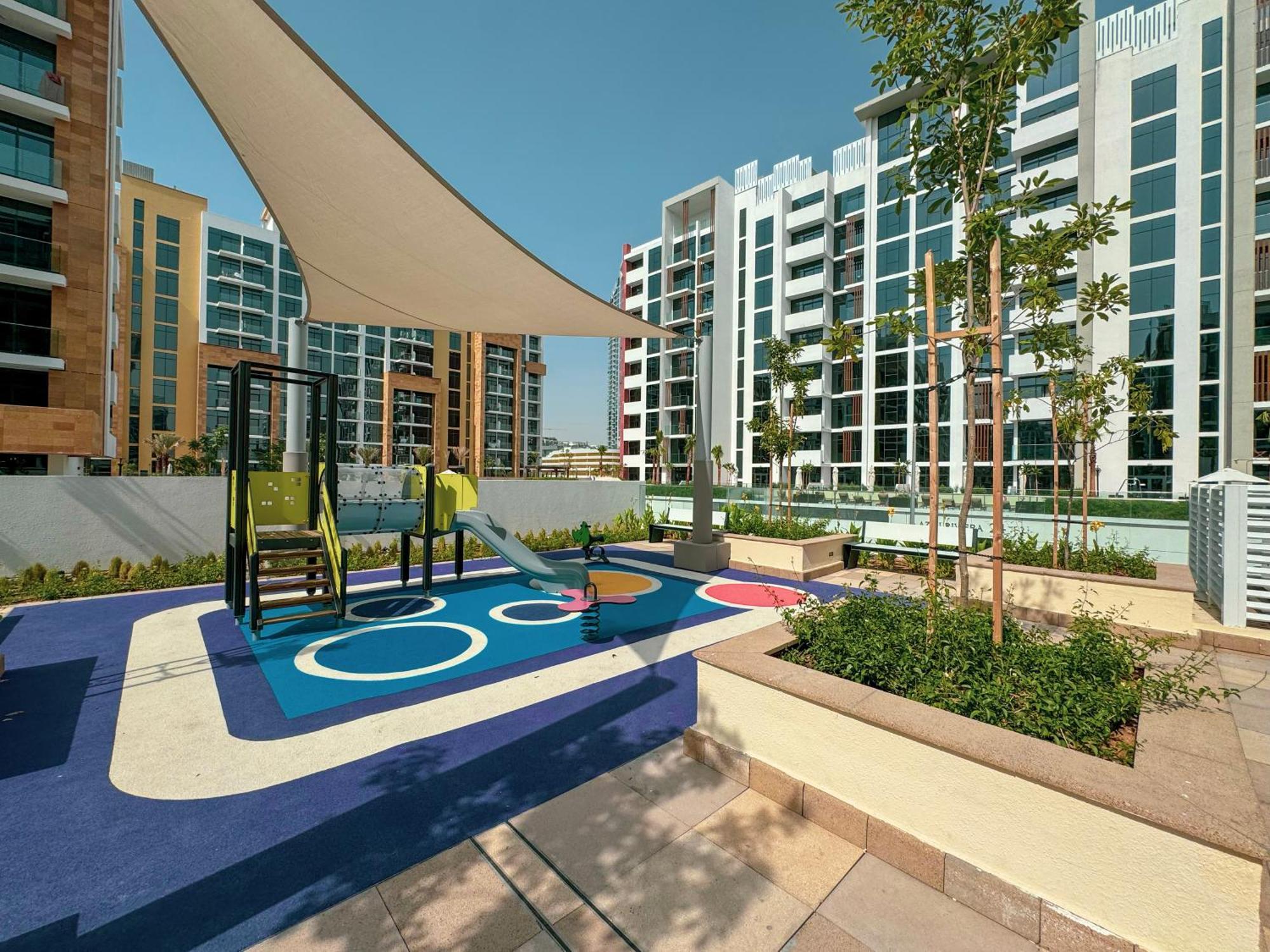 Chic With Larger Terrace Apartment *